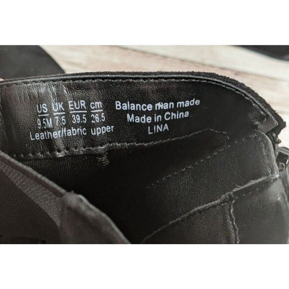 Bleecker & Bond Lina Womens Size 9.5 M Black Almond Toe Block Heel Ankle Booties - Picture 9 of 11